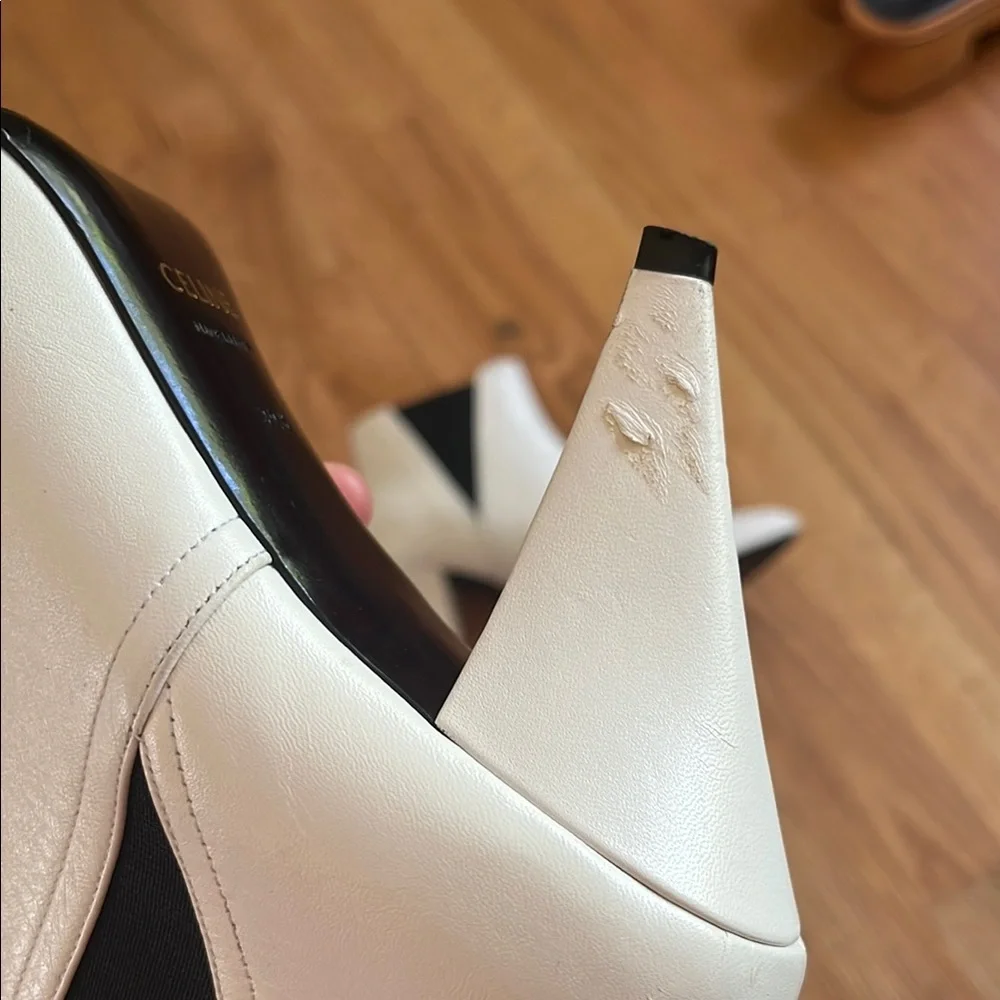 Celine Elegant White Ankle Boots - Picture 4 of 9